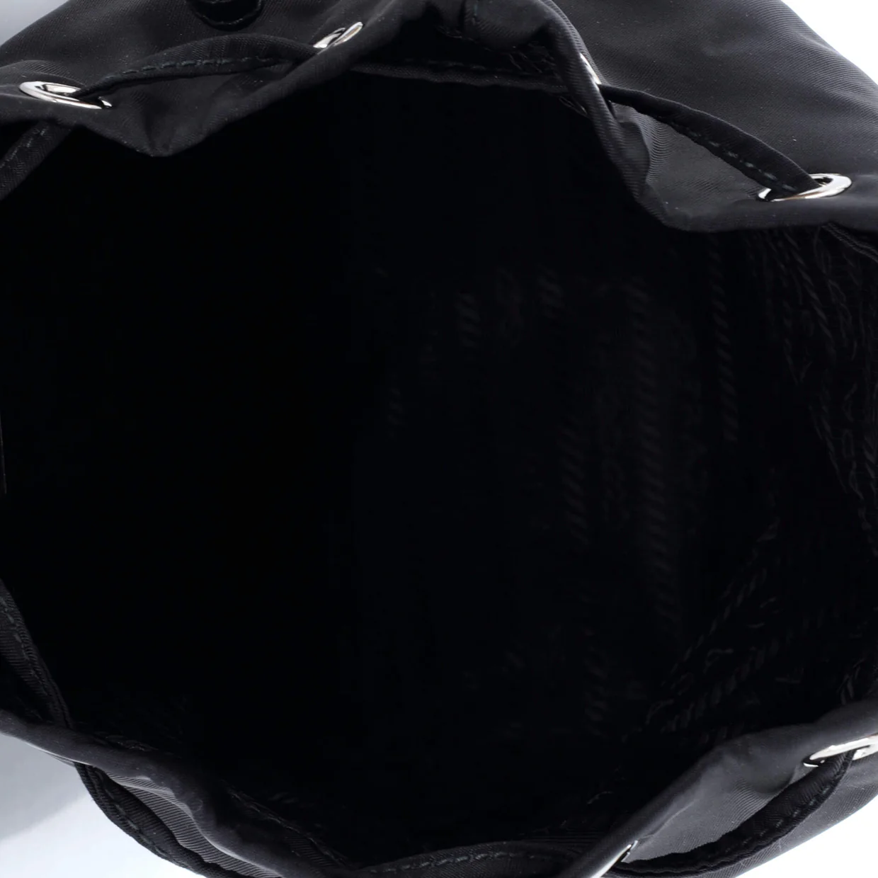Drawstring Wristlet Bucket Bag Tessuto Small - Deep Luxury