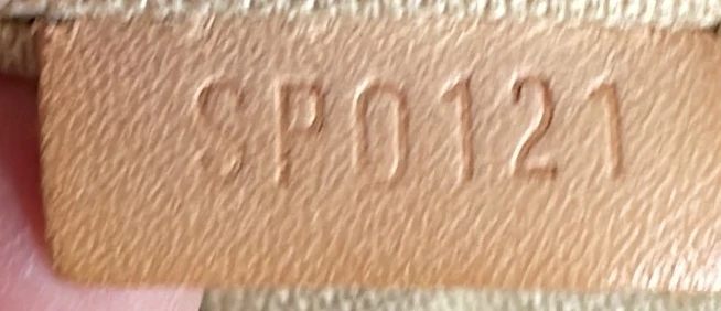 Siracusa Handbag Damier MM - Deep Luxury