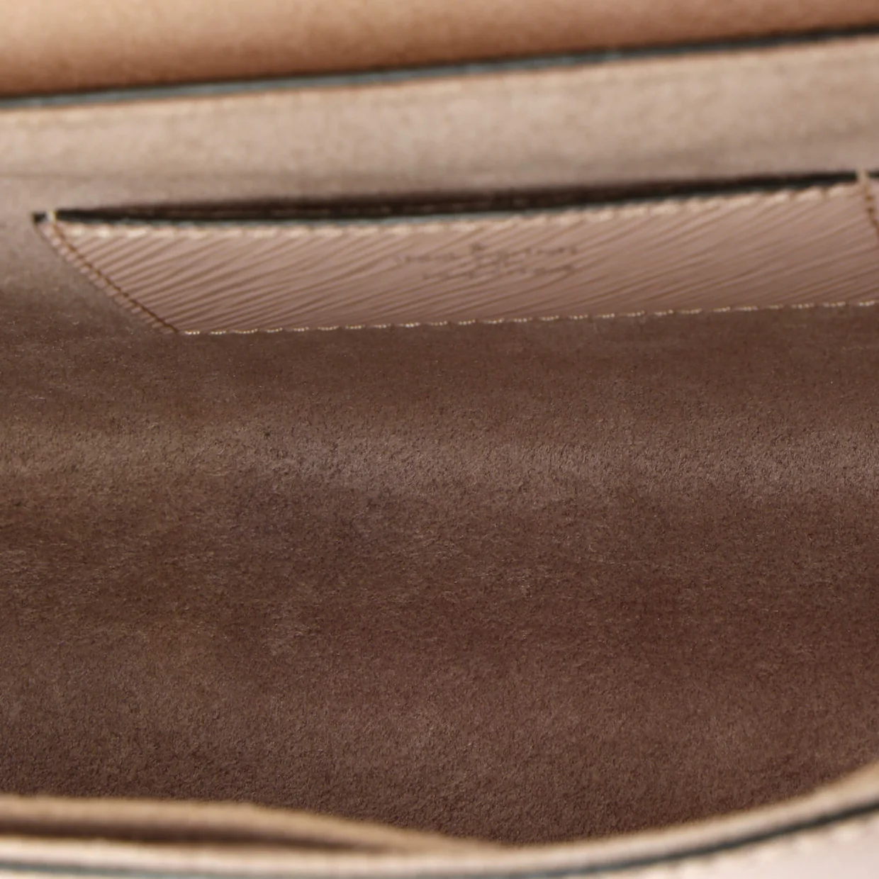 Twist Convertible Handbag Whipstitch Epi Leather MM - Deep Luxury