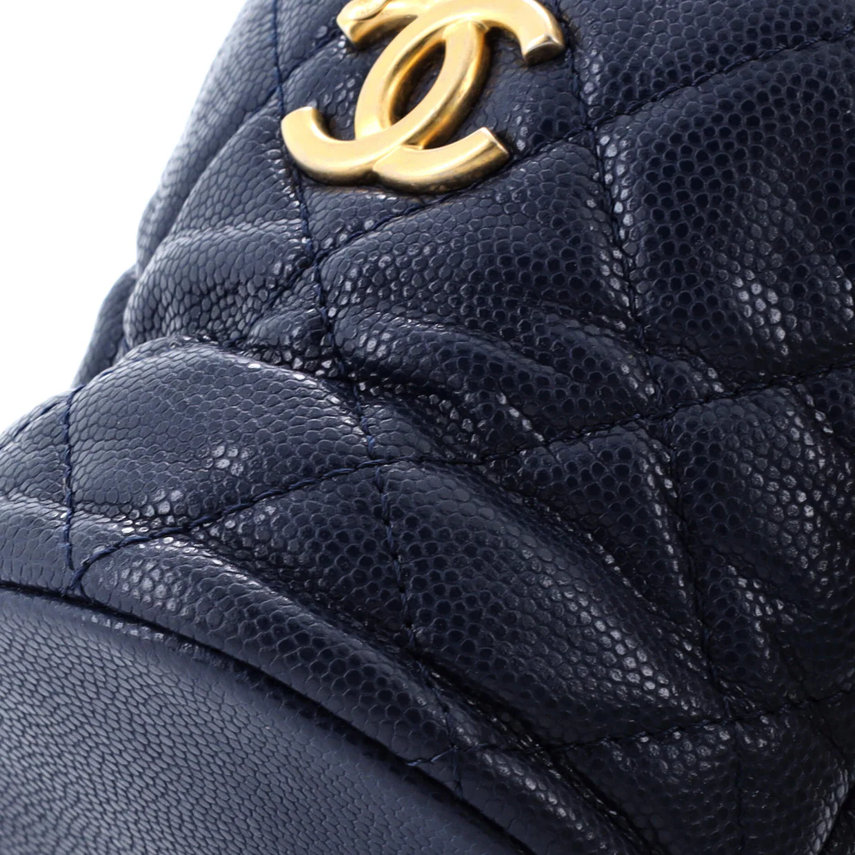 Twist Your Buttons Drawstring Bucket Bag Quilted Caviar Mini - Deep Luxury