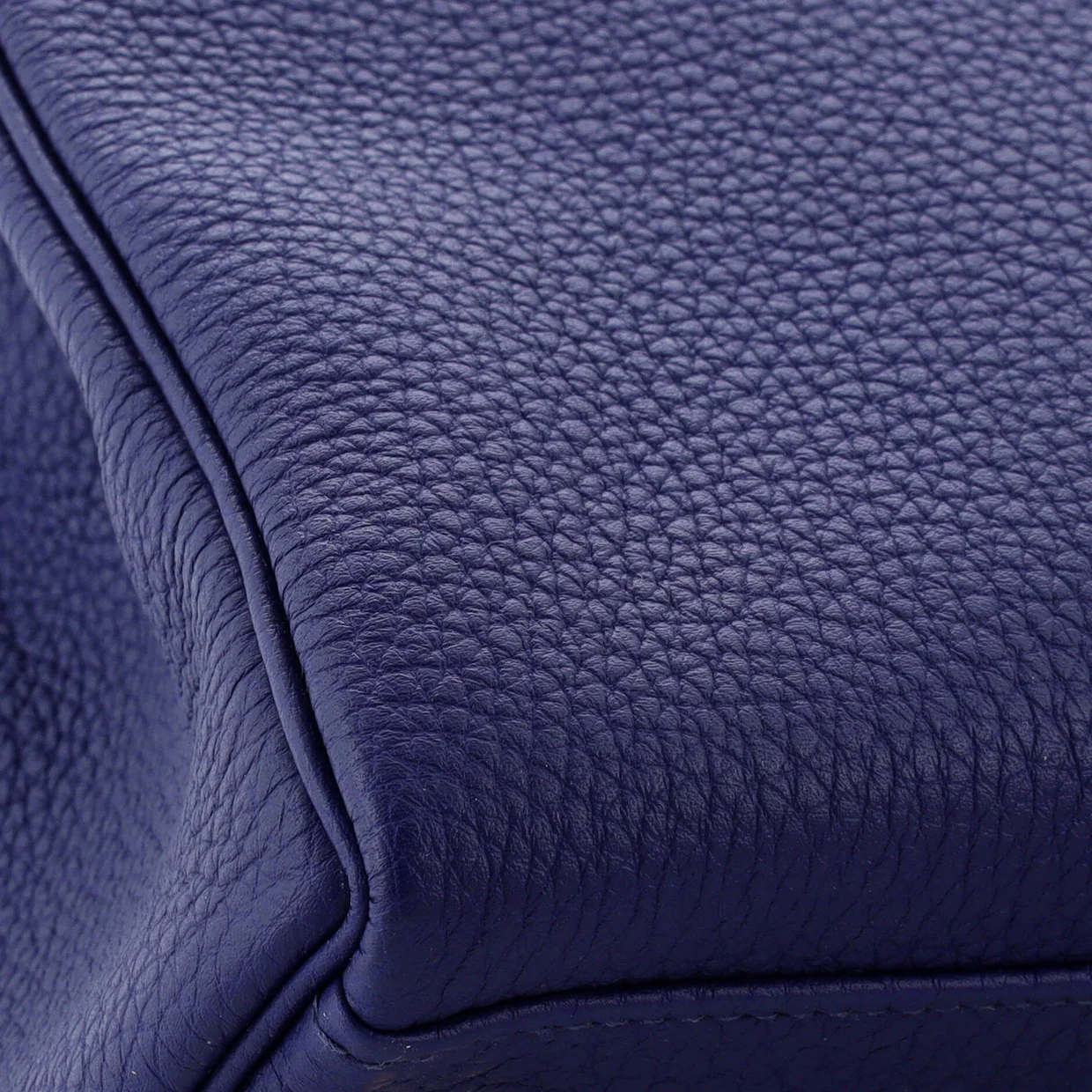 Kelly Handbag Bleu Encre Togo with Gold Hardware 32 - Deep Luxury