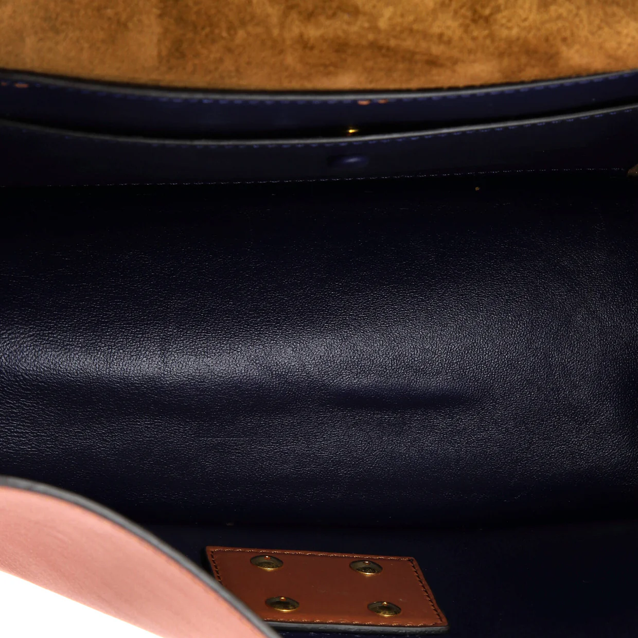 Kan U Shoulder Bag Leather Medium - Deep Luxury