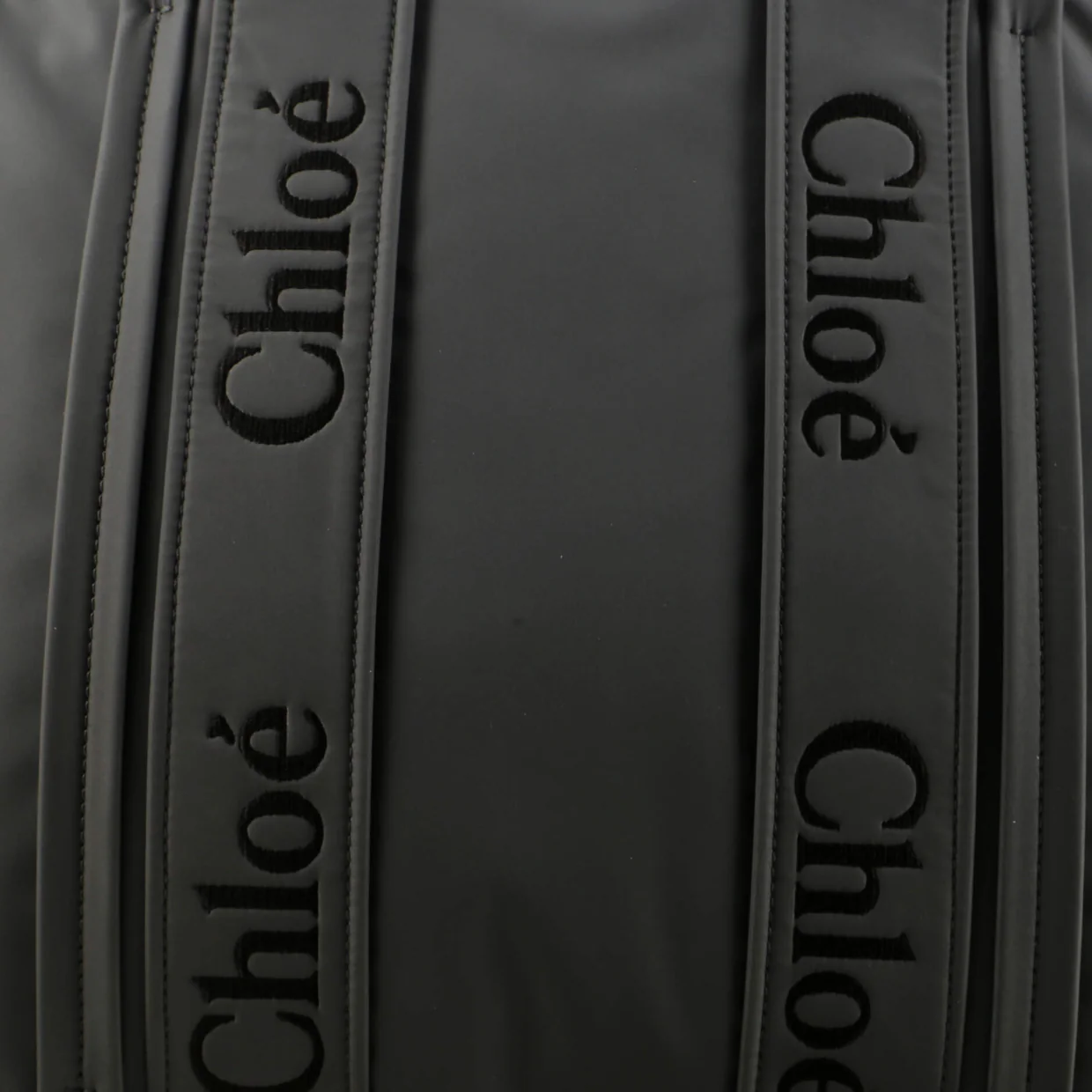 Woody Tote Recycled Nylon Large - Deep Luxury