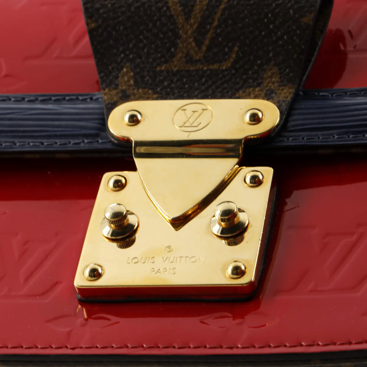 Wynwood Handbag Monogram Vernis with Monogram Canvas - Deep Luxury