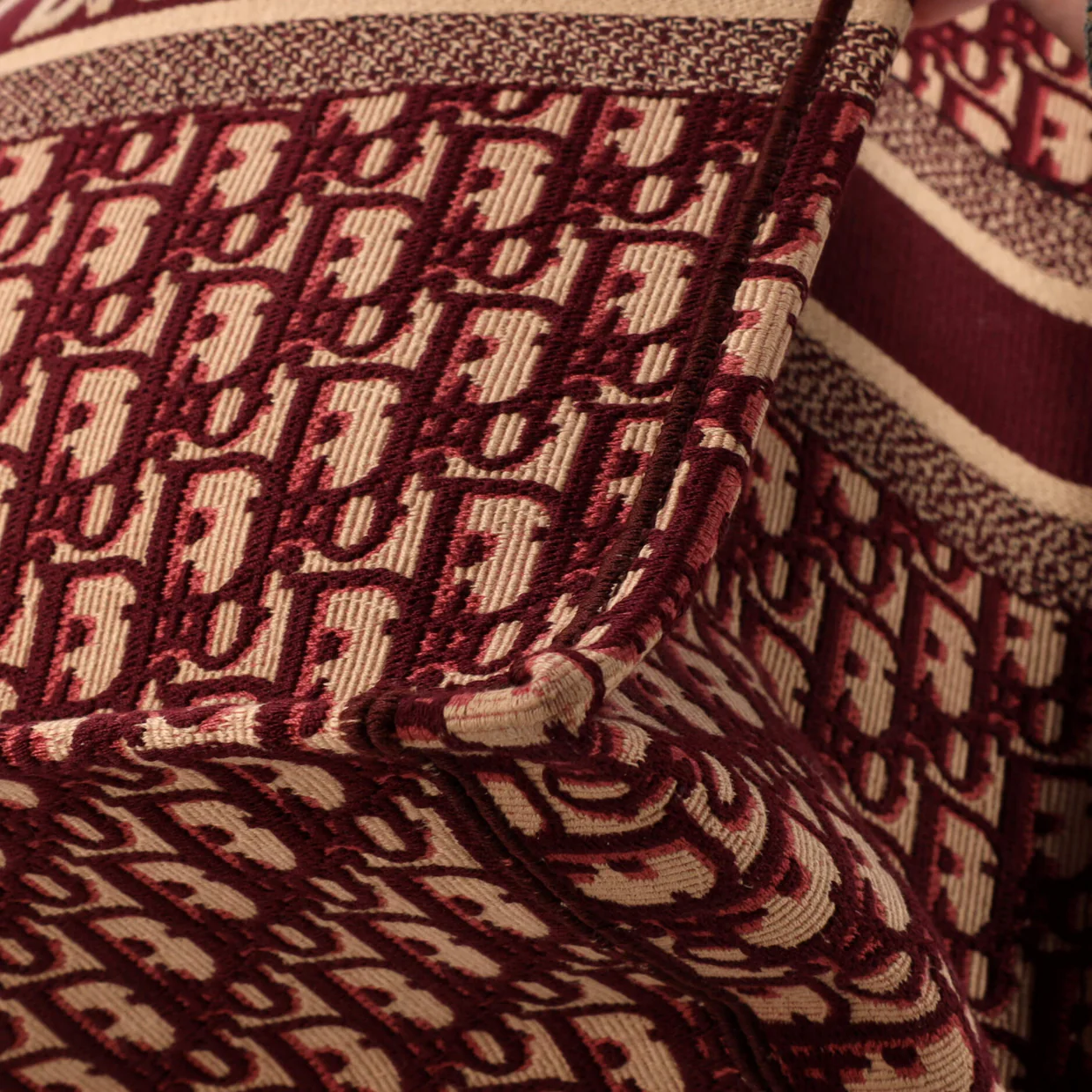 Book Tote Oblique Canvas Large - Deep Luxury