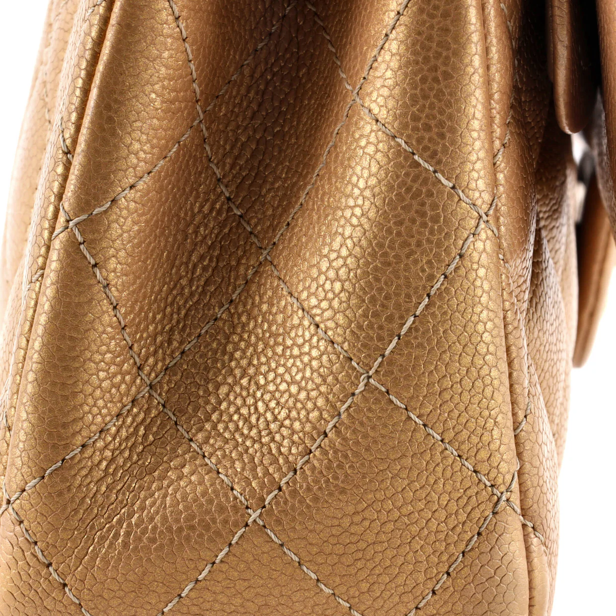 Classic Double Flap Bag Quilted Iridescent Caviar Jumbo - Deep Luxury