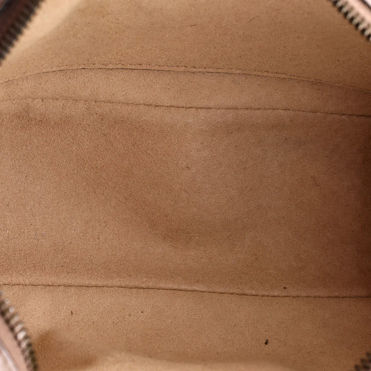 GG Marmont Shoulder Bag Matelasse Leather Small - Deep Luxury