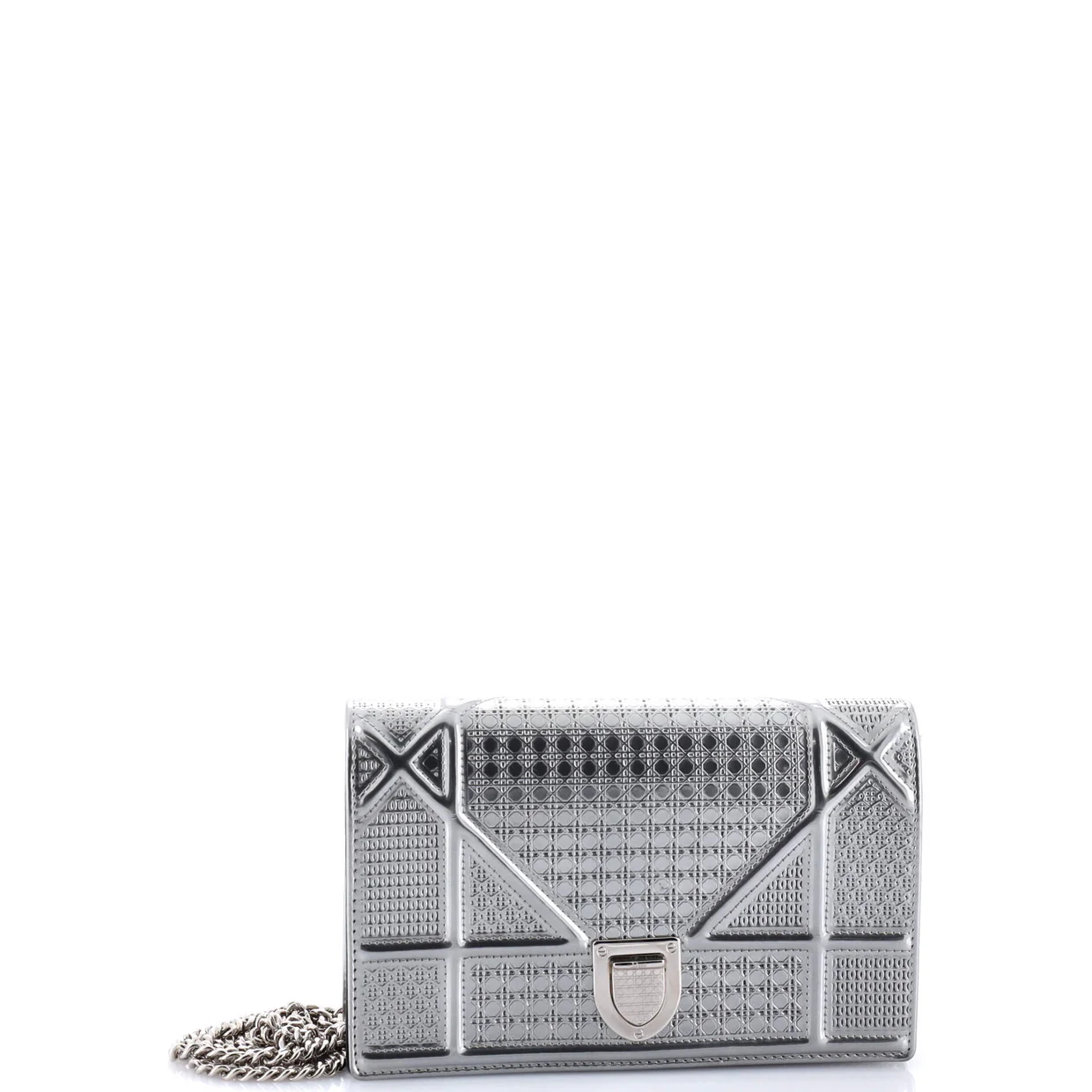 Diorama Wallet on Chain Cannage Embossed Calfskin - Deep Luxury