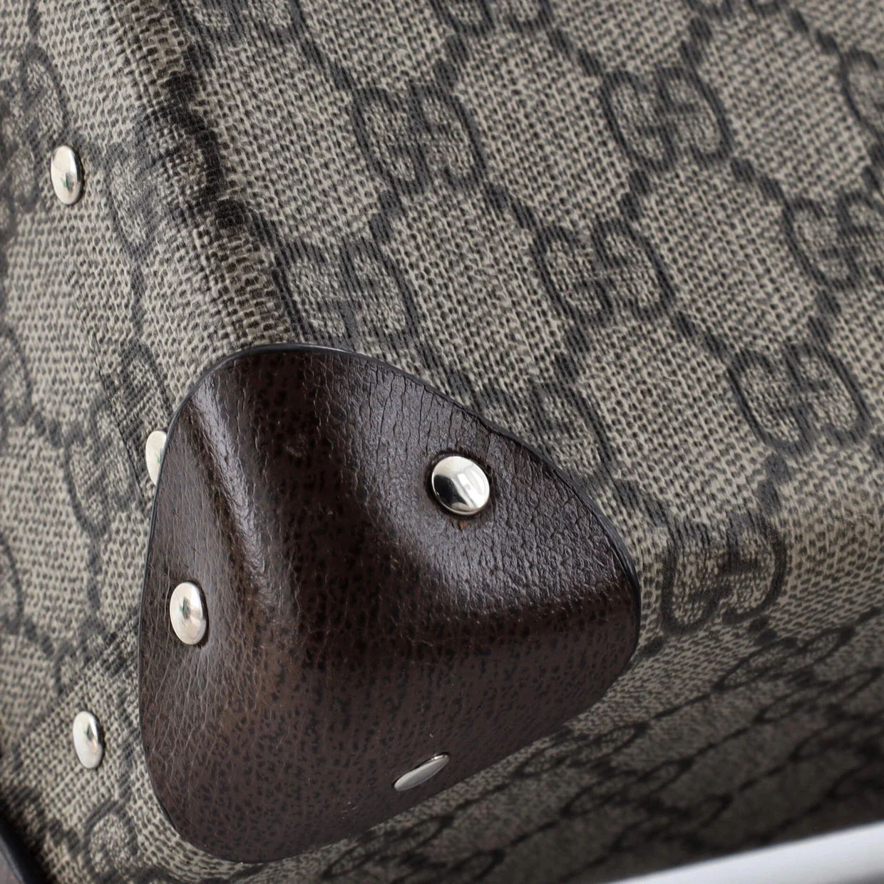 Bamboo Globe-Trotter Vanity Case GG Coated Canvas - Deep Luxury