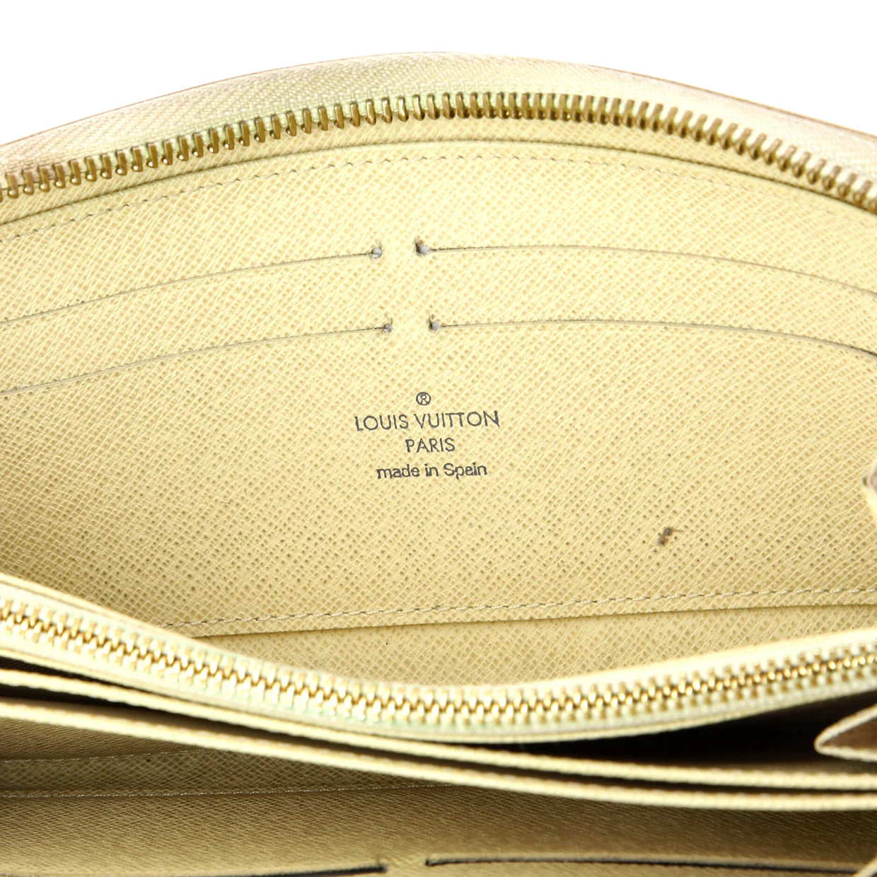 Zippy Wallet Damier - Deep Luxury