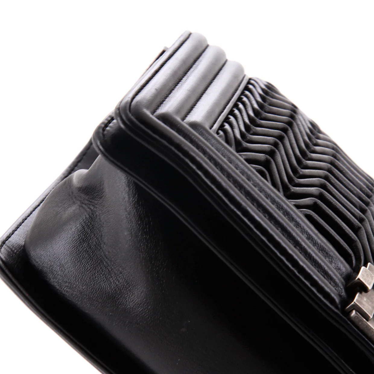 Boy Flap Bag 3D Pleated Leather Old Medium - Deep Luxury