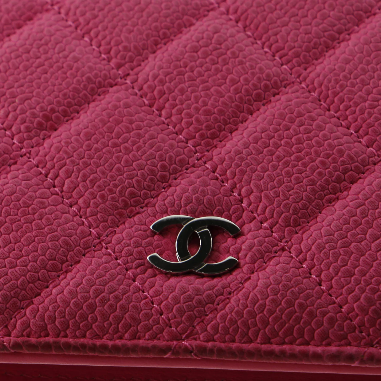 L-Yen Wallet Quilted Caviar - Deep Luxury