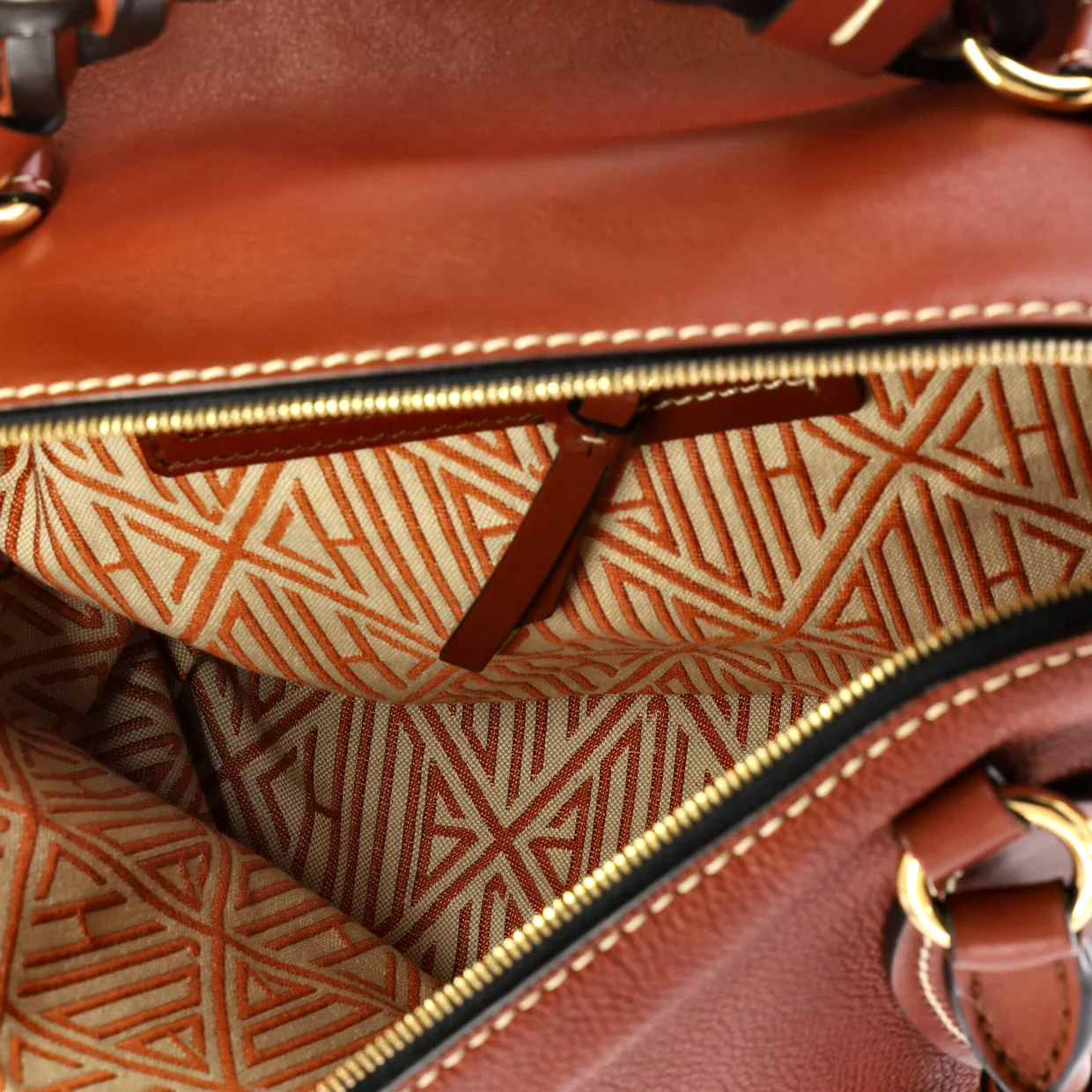 Daria Bag Leather Medium - Deep Luxury