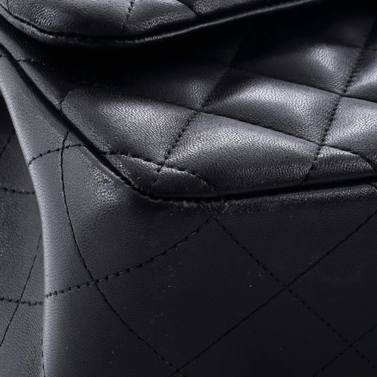 Classic Double Flap Bag Quilted Lambskin Jumbo - Deep Luxury