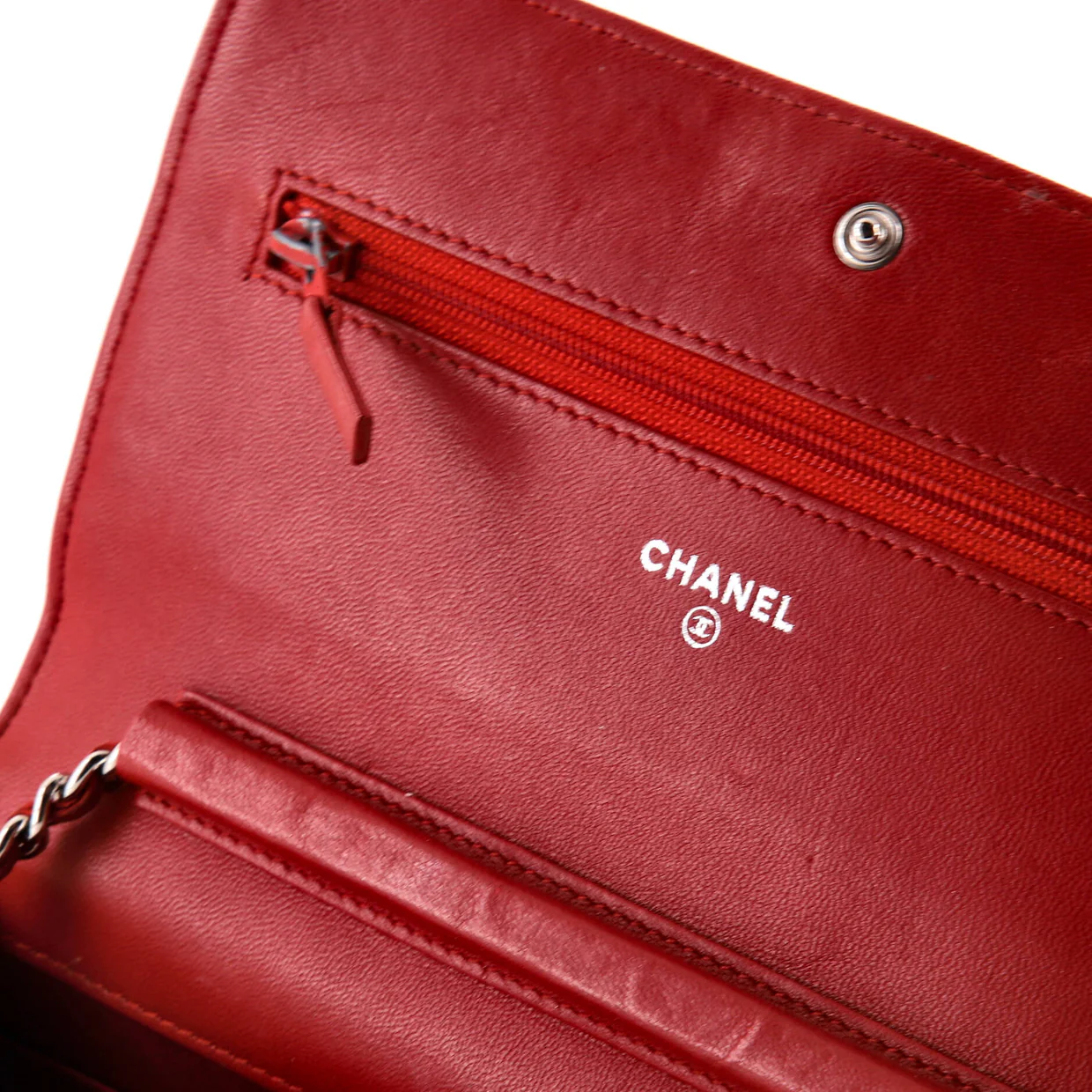 Wallet on Chain Camellia Lambskin - Deep Luxury