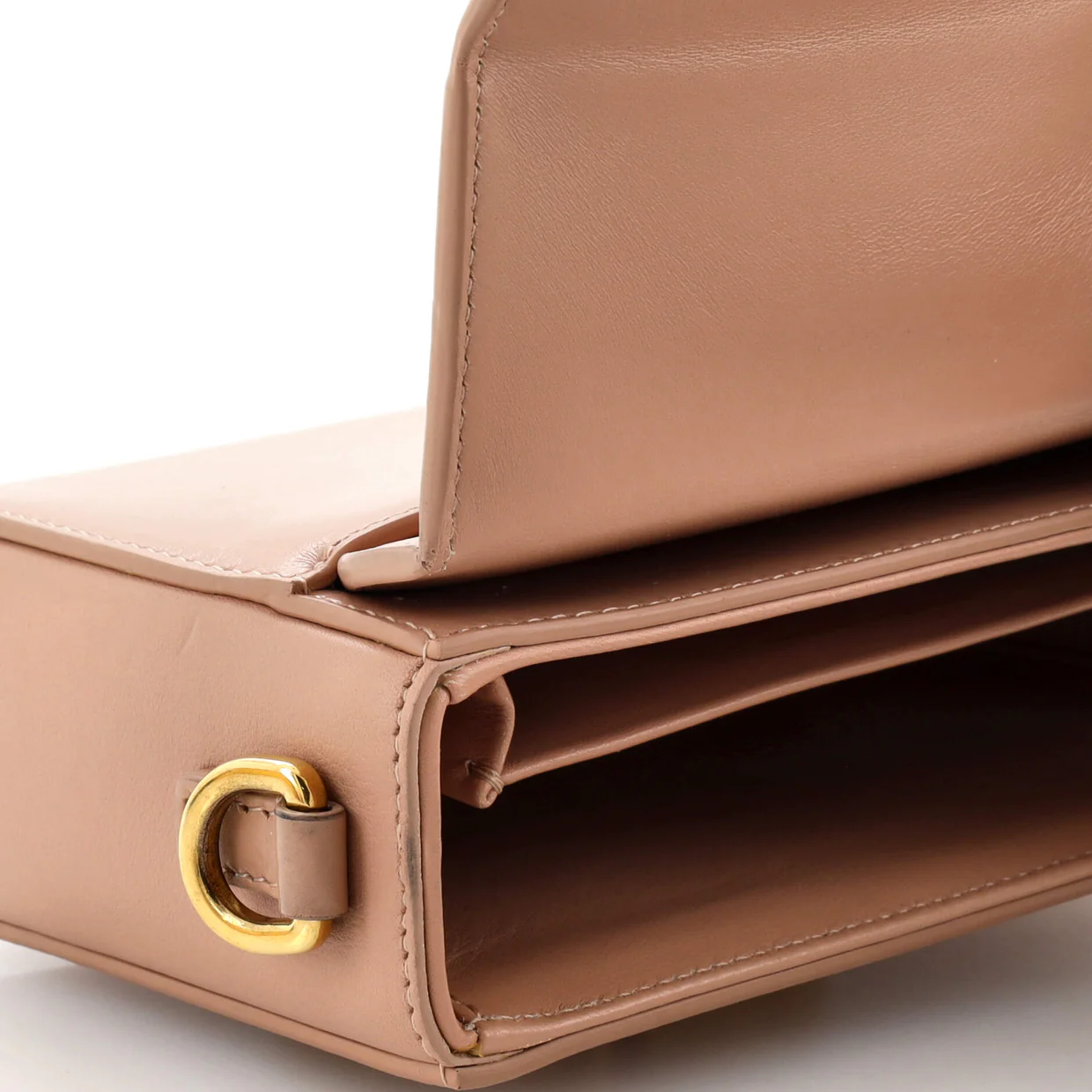 30 Montaigne Box Bag Leather - Deep Luxury