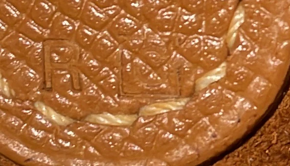 Evelyne Bag Gen I Courchevel GM - Deep Luxury