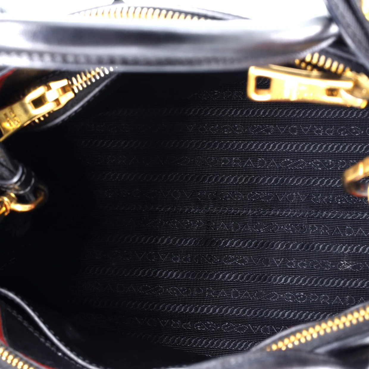 Paradigme Tote Saffiano Leather Medium - Deep Luxury