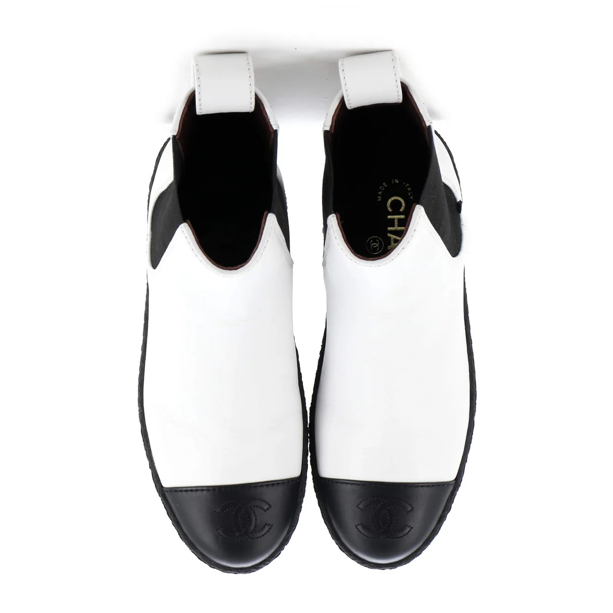 Women's CC Turnlock Cap Toe Chelsea Boots Leather - Deep Luxury
