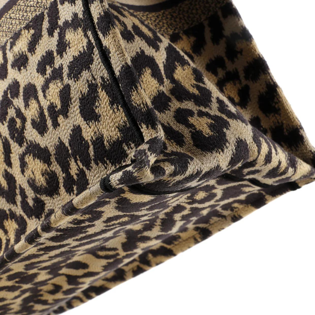 Book Tote Mizza Embroidered Canvas Large - Deep Luxury