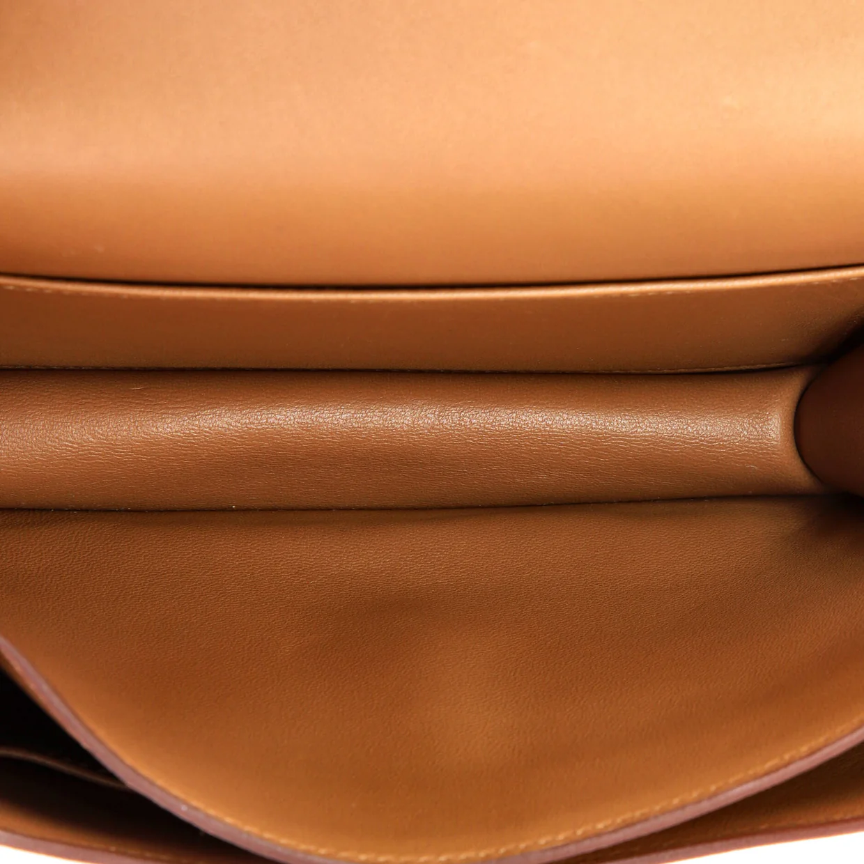 Constance NM Bag Chevre Mysore 18 - Deep Luxury