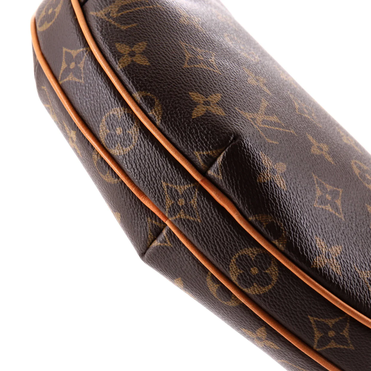 Croissant Handbag Monogram Canvas PM - Deep Luxury