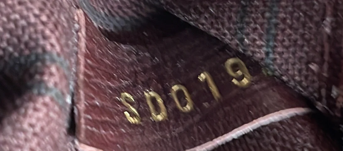 Neverfull Tote Monogram Idylle MM - Deep Luxury