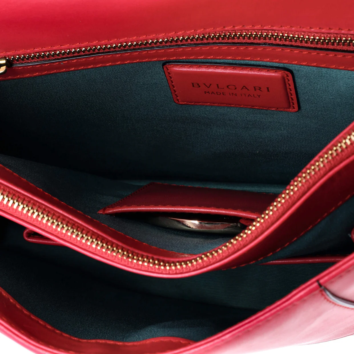 Serpenti Forever Shoulder Bag Leather Medium - Deep Luxury