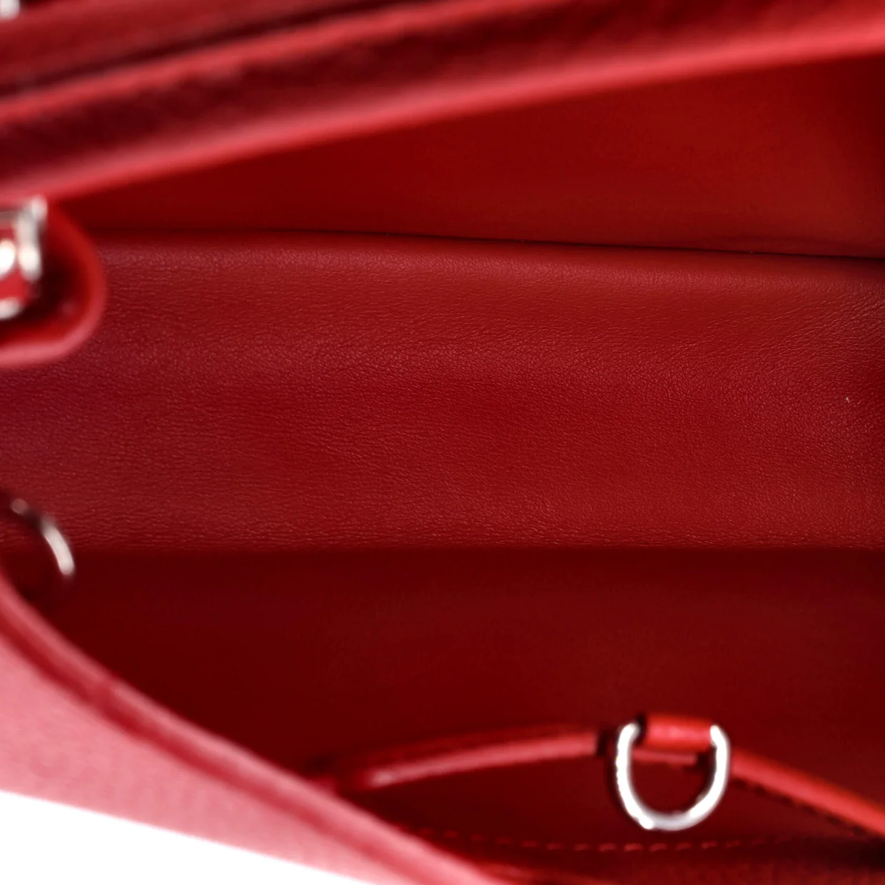 Capucines Bag Leather PM - Deep Luxury