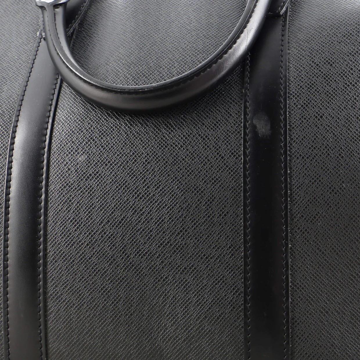 Kendall Handbag Taiga Leather PM - Deep Luxury