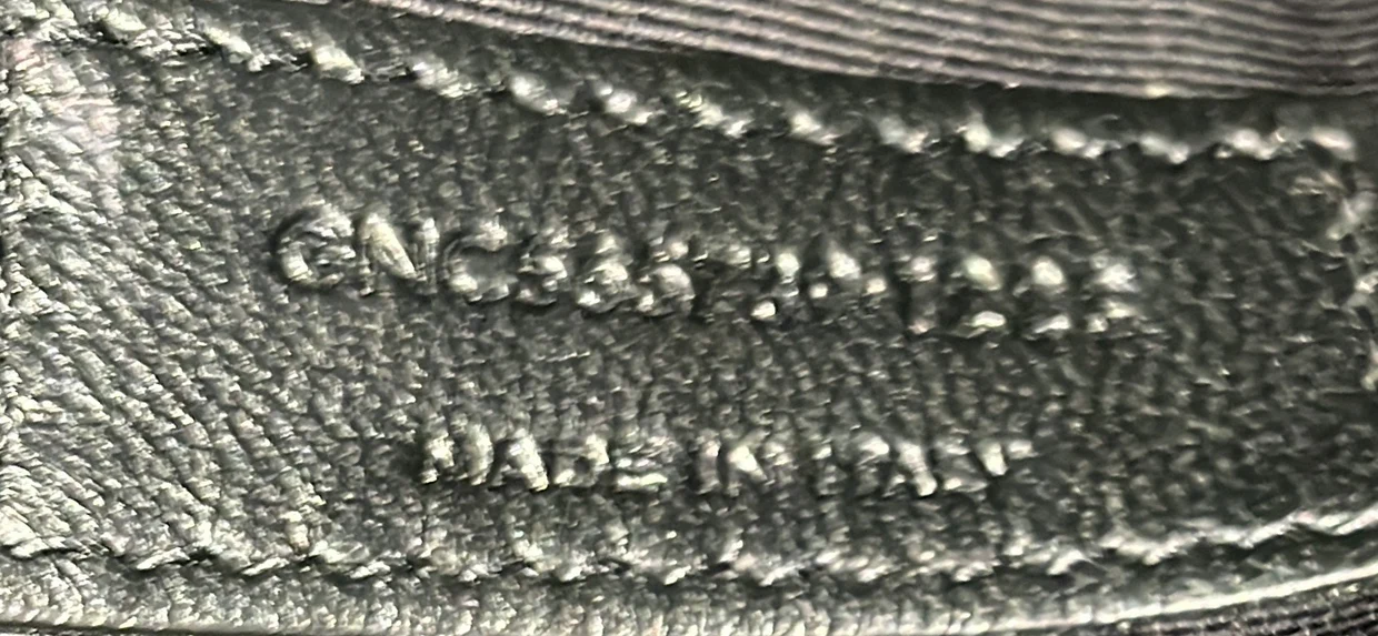 Uptown Pouch Leather - Deep Luxury