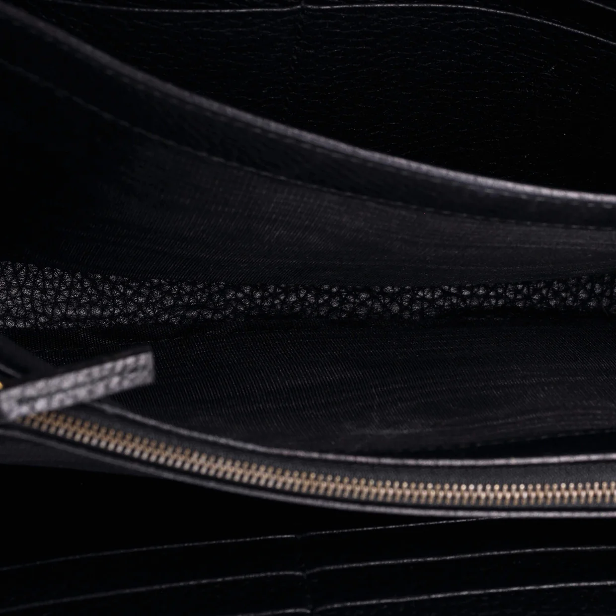 GG Marmont Chain Wallet Leather Mini - Deep Luxury