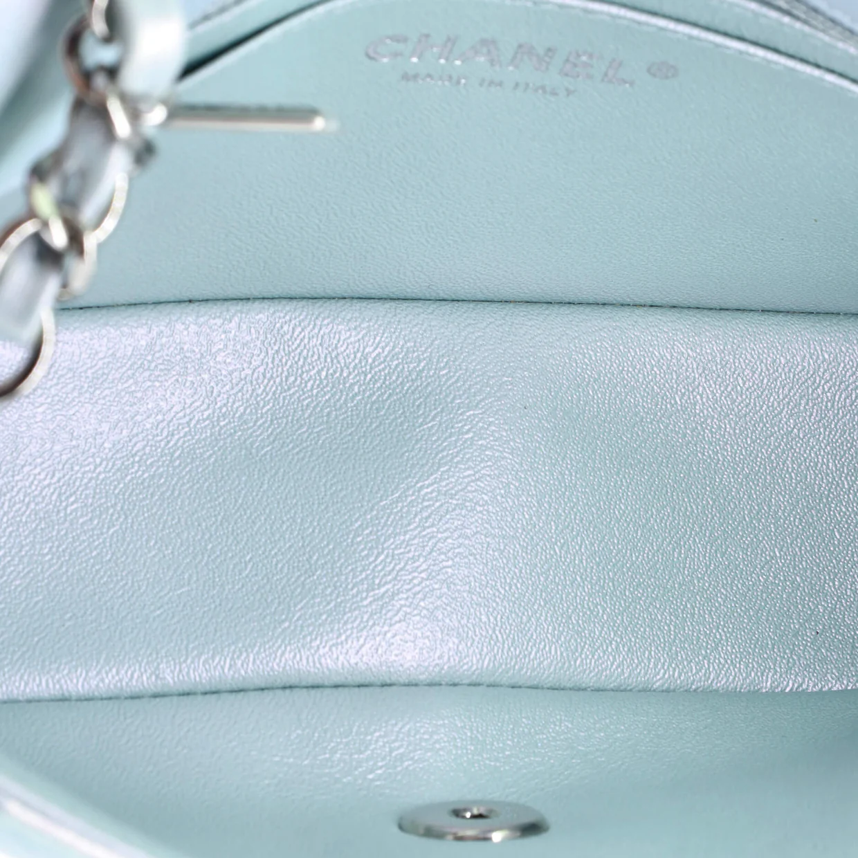 Classic Single Flap Bag Quilted Iridescent Calfskin Mini - Deep Luxury