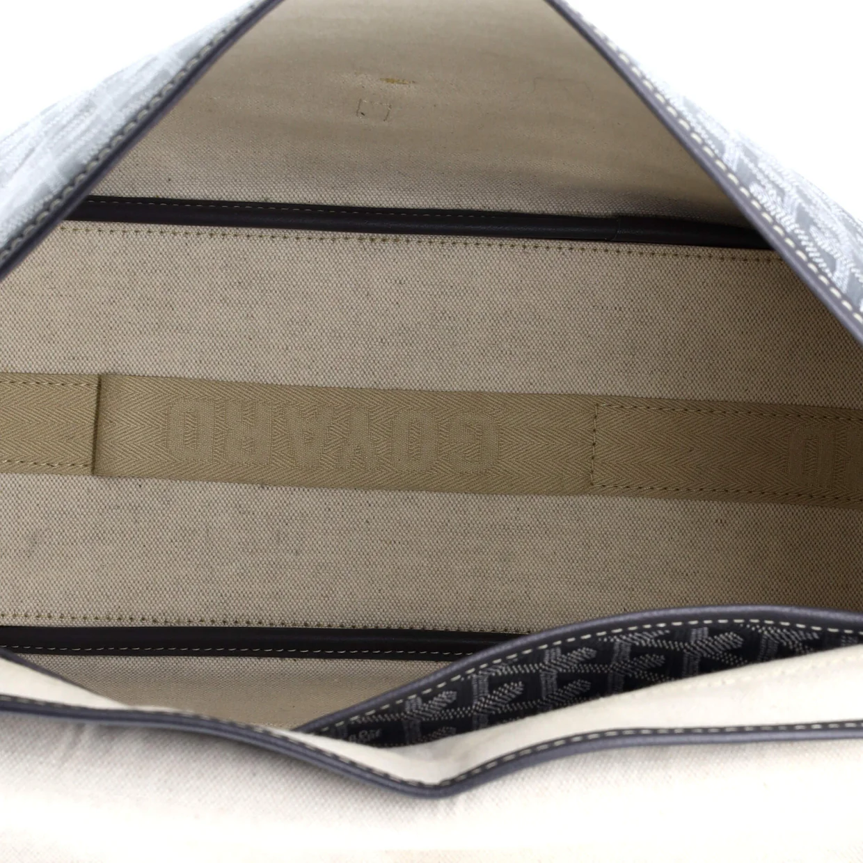 Capetien Messenger Bag Coated Canvas - Deep Luxury