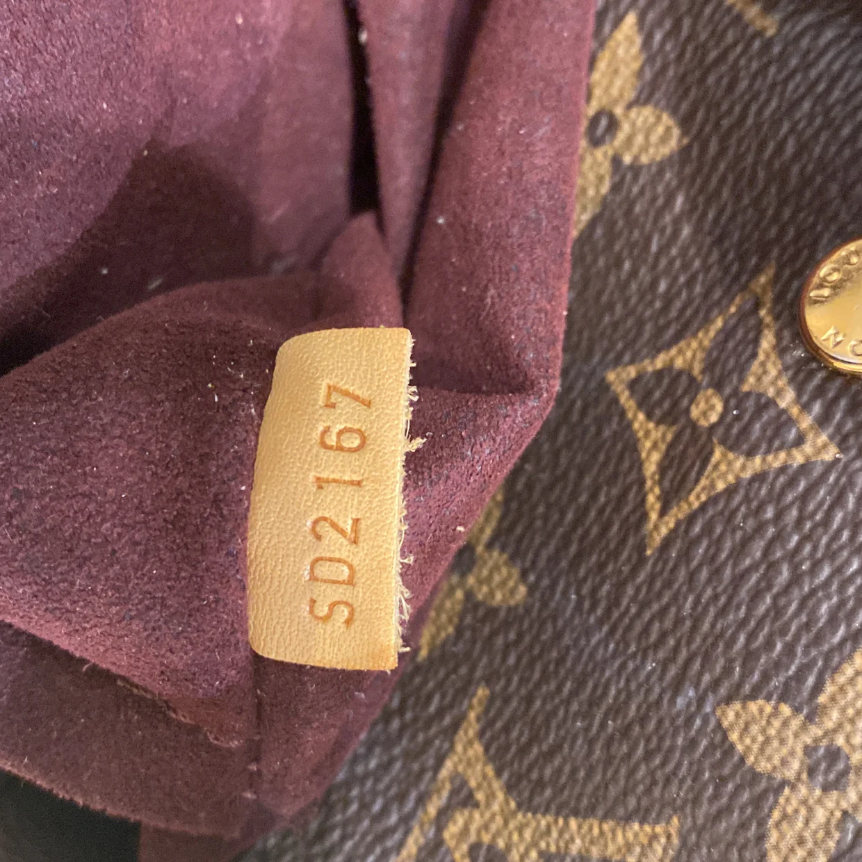 Montaigne Handbag Monogram Canvas GM - Deep Luxury