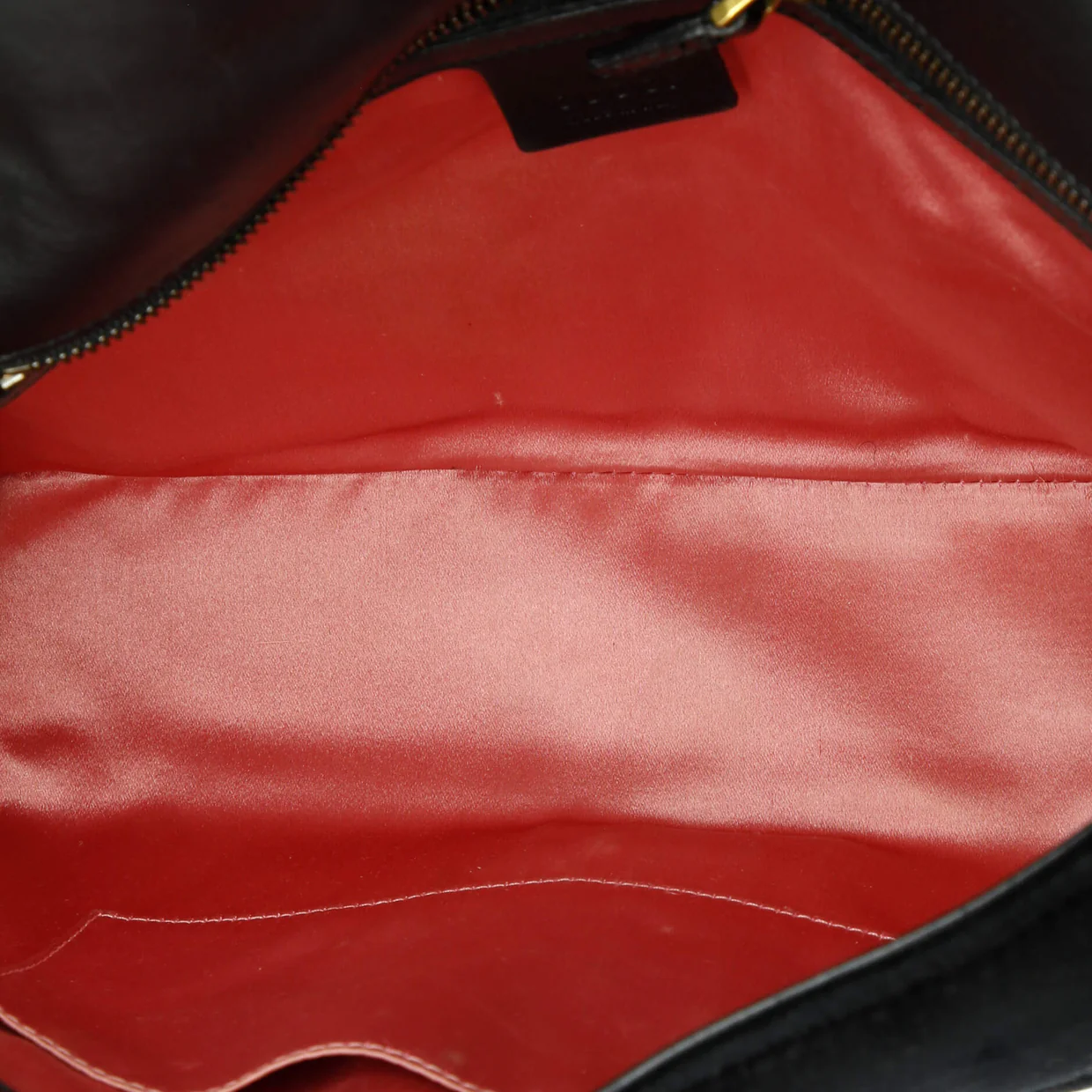 GG Marmont Flap Bag Matelasse Velvet Medium - Deep Luxury