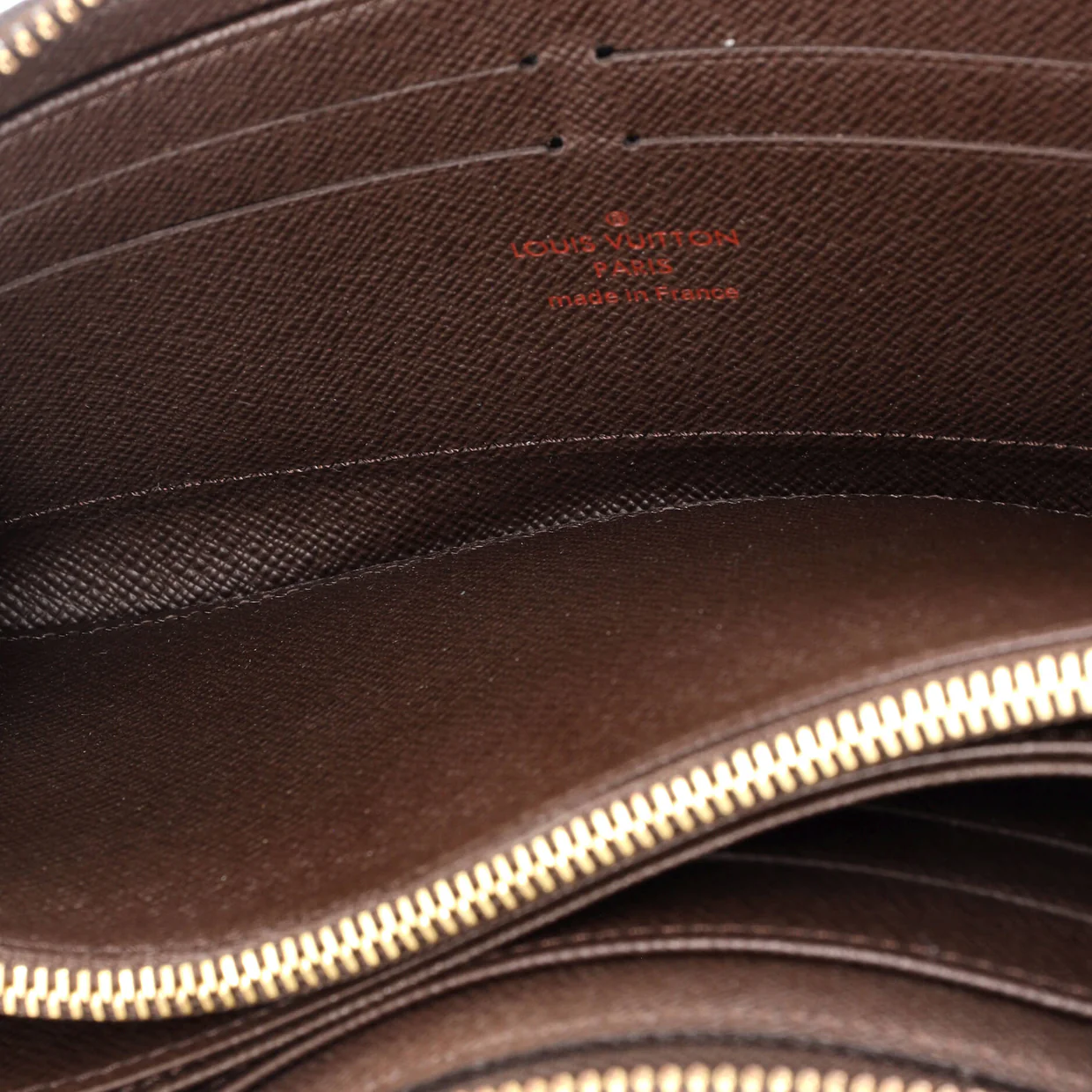 Zippy Wallet Damier - Deep Luxury