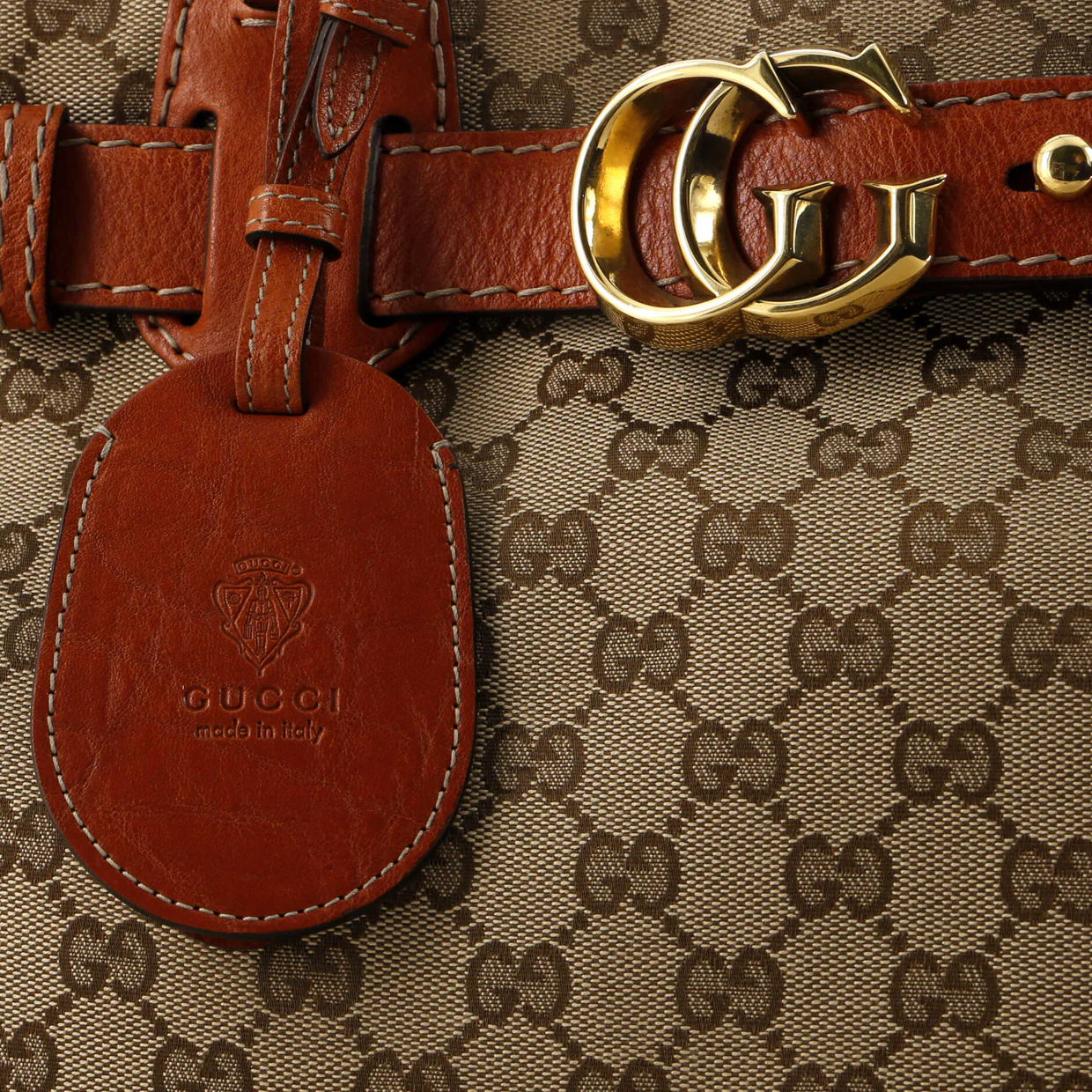 GG Running Tote GG Canvas Medium - Deep Luxury