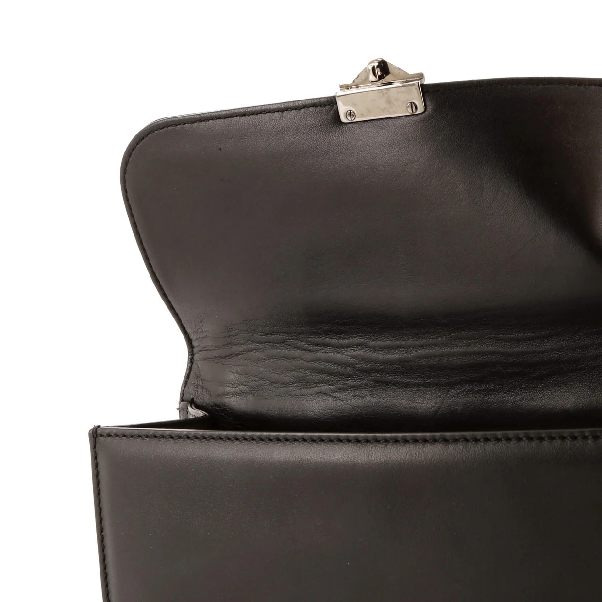 Glam Lock Shoulder Bag Leather Medium - Deep Luxury