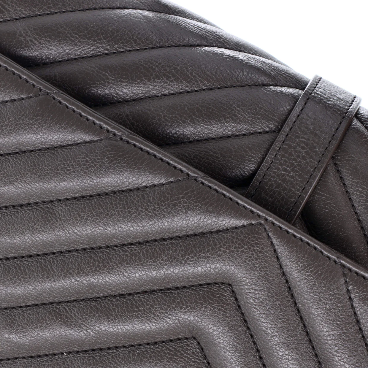 Classic Monogram College Bag Matelasse Chevron Leather Medium - Deep Luxury
