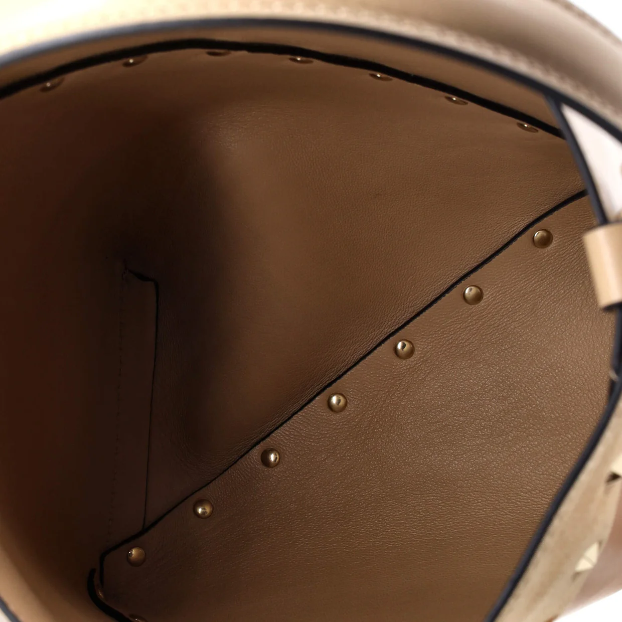 Rockstud Wispy Bucket Bag Leather and Suede Small - Deep Luxury