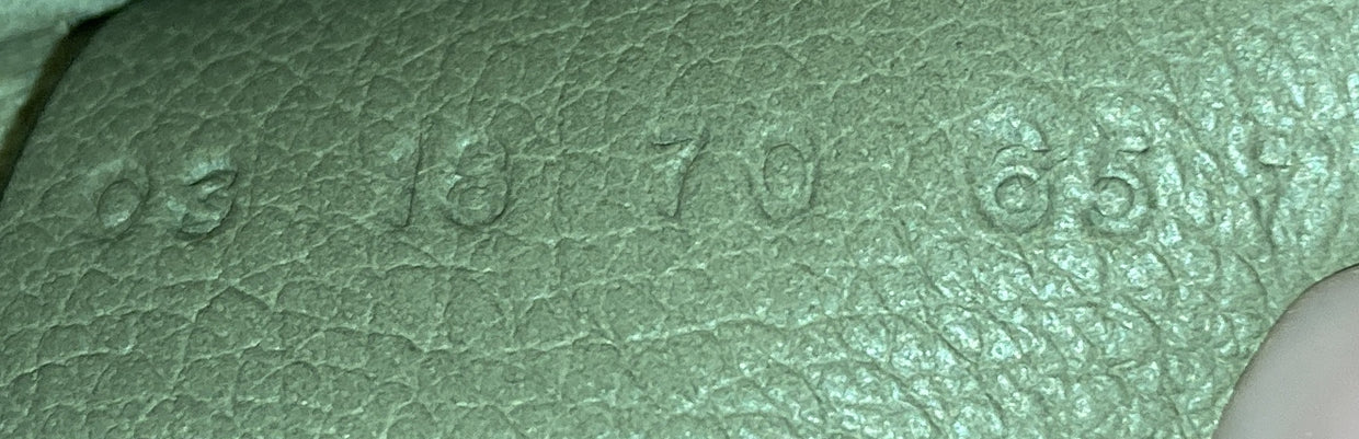 Nile Crossbody Bag Leather Medium - Deep Luxury