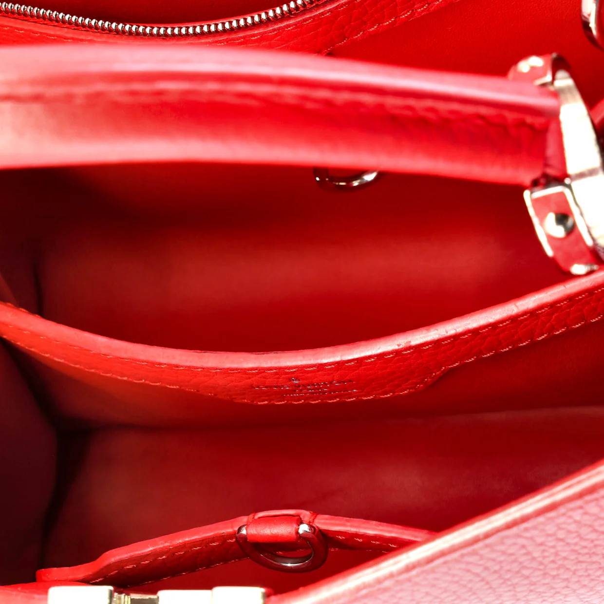 Capucines Bag Leather BB - Deep Luxury