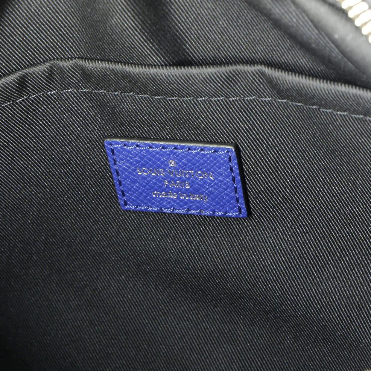 Outdoor Messenger Bag Monogram Taigarama - Deep Luxury