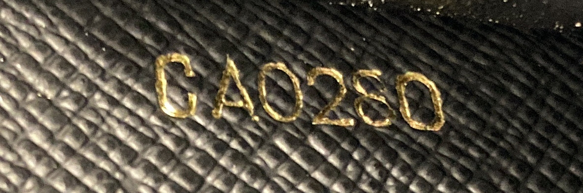 Zippy Wallet Reverse Monogram Giant - Deep Luxury