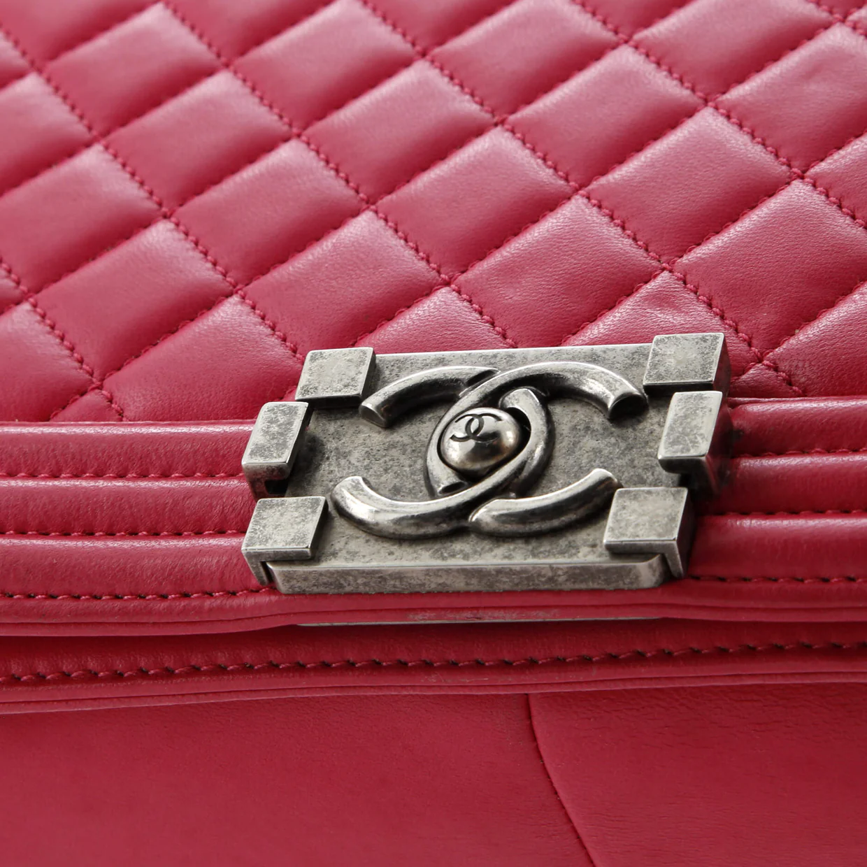 Boy Flap Bag Quilted Calfskin Large - Deep Luxury