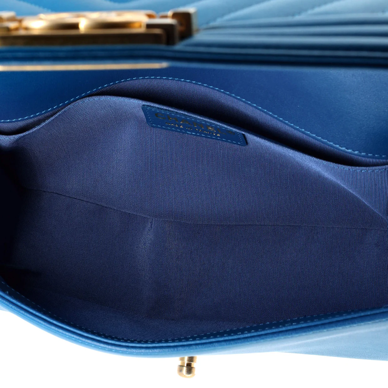 Boy Flap Bag Chevron Lambskin Old Medium - Deep Luxury