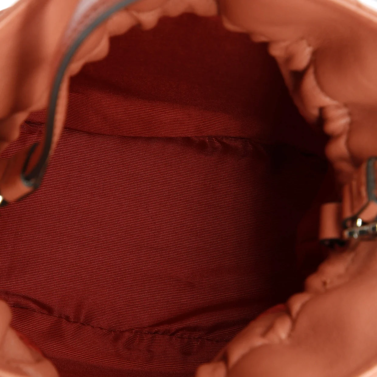 Blondie NM Bucket Bag Diagonal Quilted Leather Mini - Deep Luxury