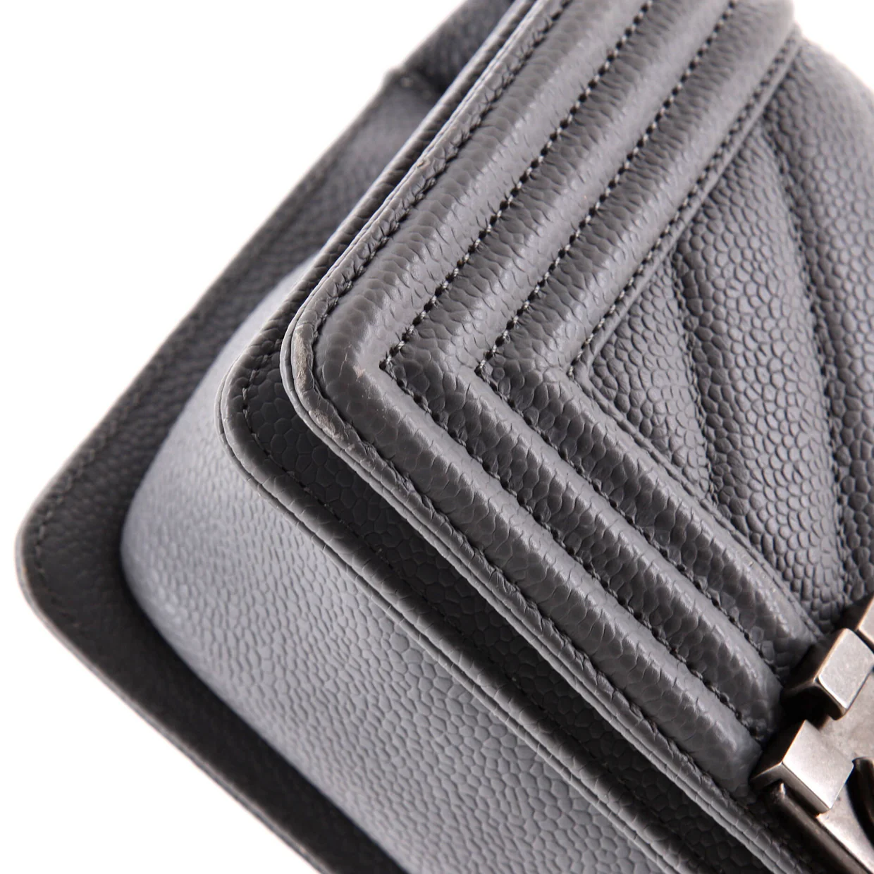 Boy Flap Bag Chevron Caviar Small - Deep Luxury