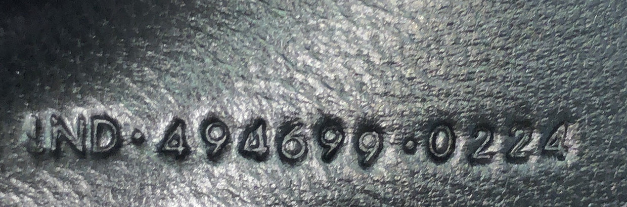 Loulou Shoulder Bag Matelasse Chevron Leather Small - Deep Luxury